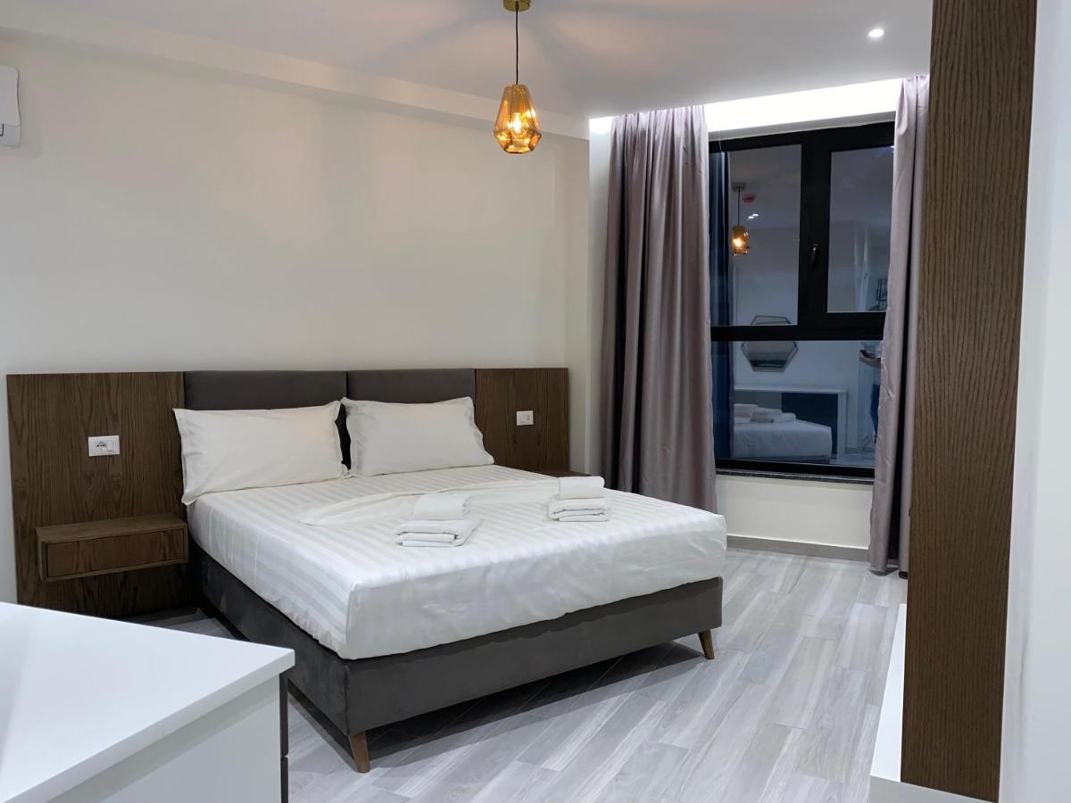 The Honeycomb Boutique Hotel Golem  Luaran gambar
