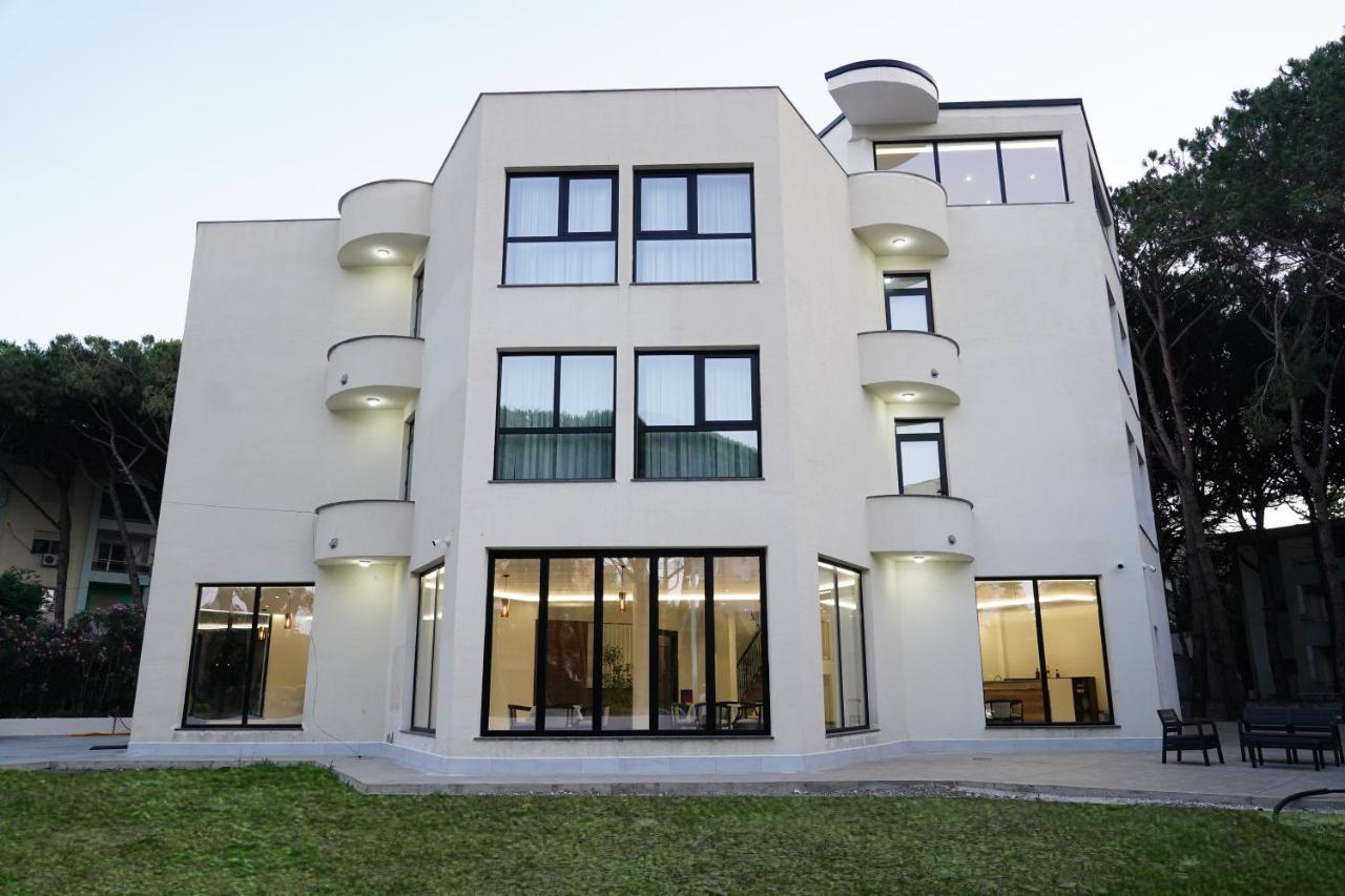 The Honeycomb Boutique Hotel Golem  Luaran gambar