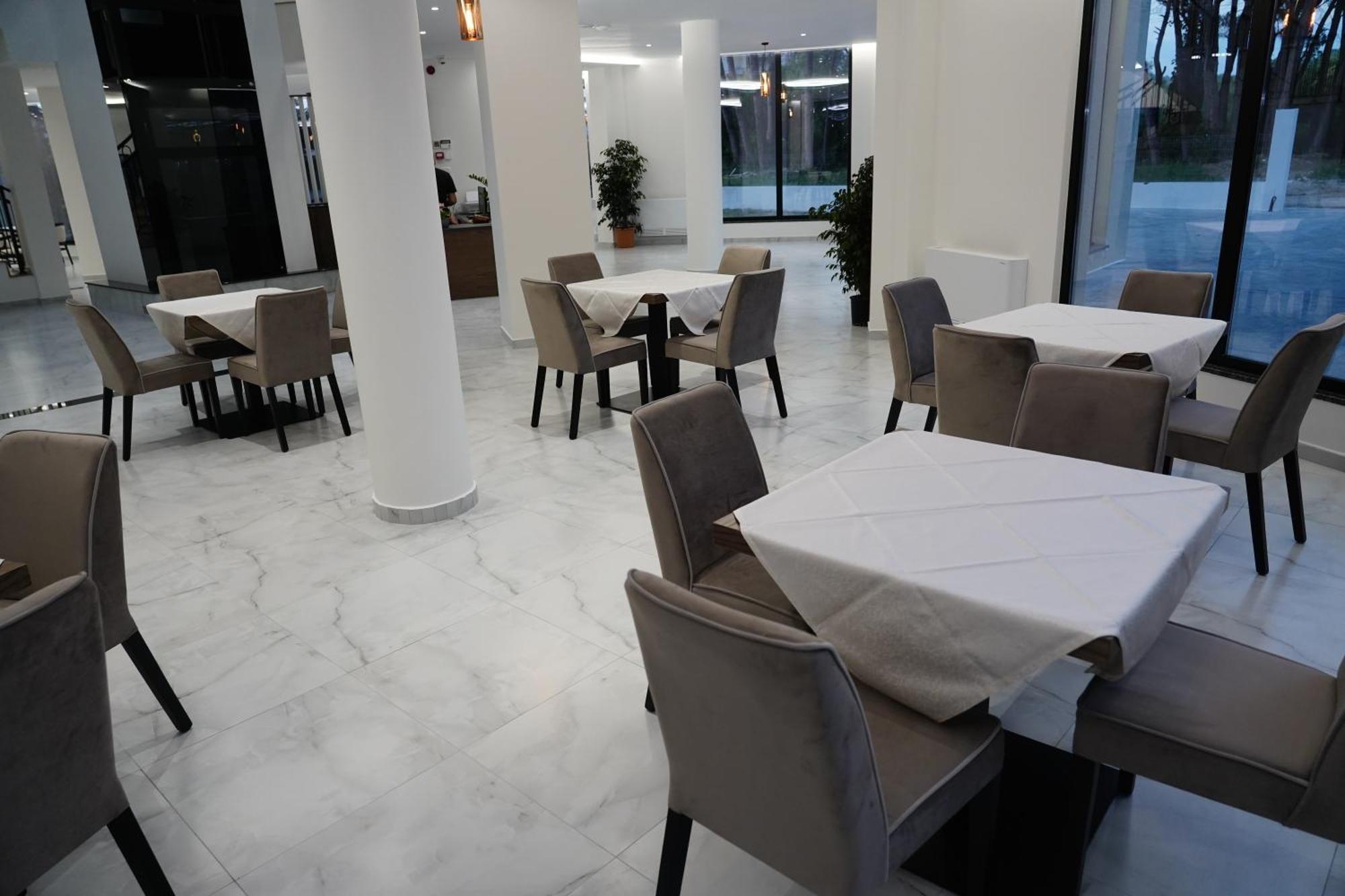 The Honeycomb Boutique Hotel Golem  Luaran gambar