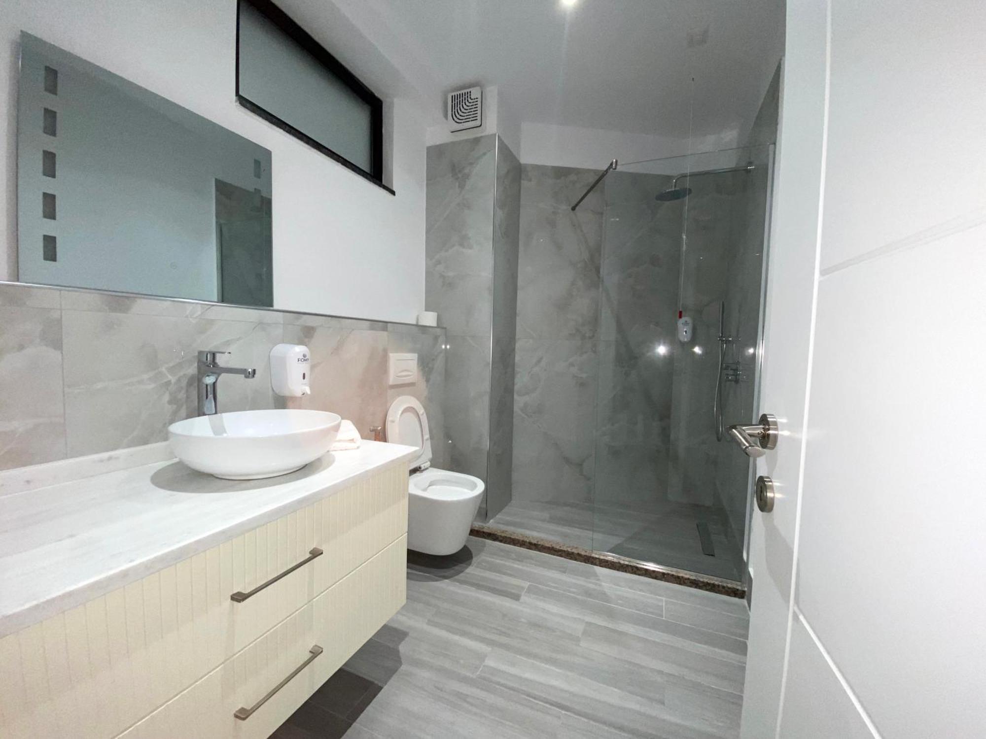 The Honeycomb Boutique Hotel Golem  Luaran gambar