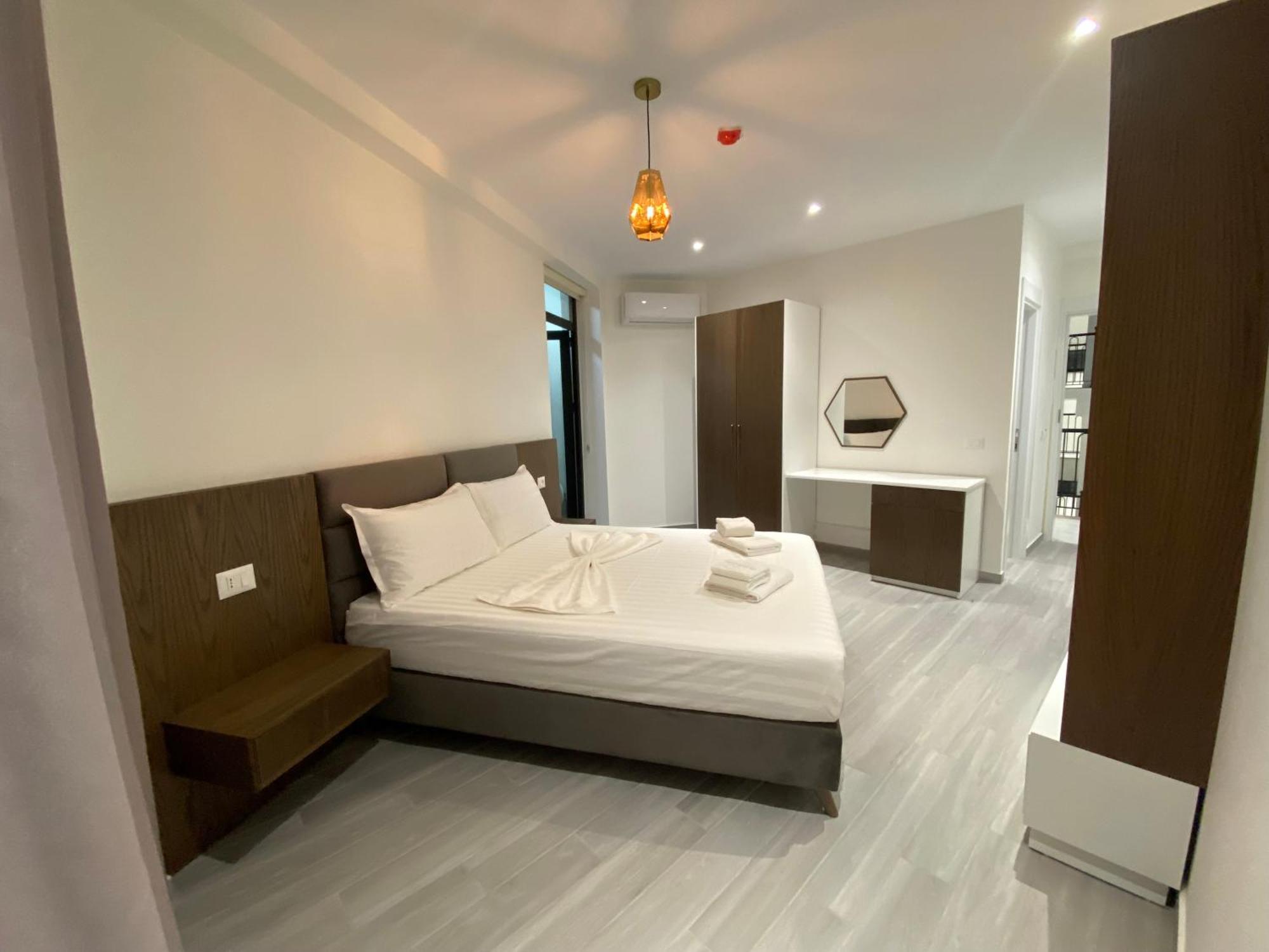 The Honeycomb Boutique Hotel Golem  Luaran gambar
